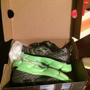 Skechers Z Strap Toddler Shoe size 8